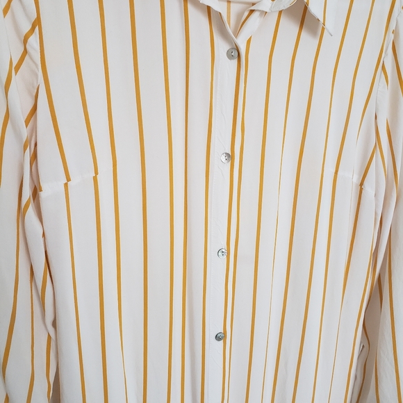 FOREVER21 🌟 White Yellow Striped Dress - Picture 3 of 10